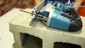 Электро лобзик Makita JV0600K