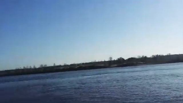 Река Нева в Невской Дубровке. Автор текста и стихов Натэлла Пак