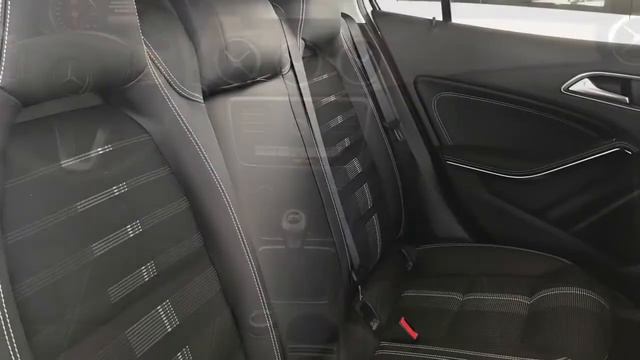 Nuevo Mercedes GLA 2017 Urban Blanco con Techo смотреть онлайн