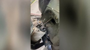 Как поменять лампочку габарита стопа поворотника ГОЛЬФ 5