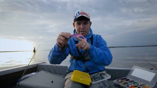 Как и какими приманками ловят судака на р. Кама. смотреть онлайн