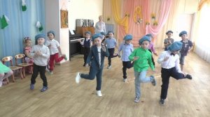 Матросский танец "Яблочко" дети