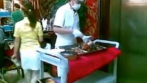 Ждем заказанную утку по-пекински