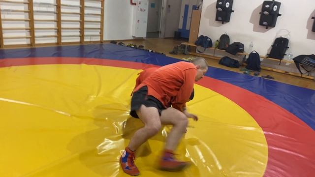 #2. УДУШАЮЩИЙ ЗАБЕГАНИЕМ (KOSHI-JIME) Чемпиона по САМБО и ДЗЮДО Владислава Мацкова. Школа Sambi.st