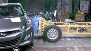 CRASH TEST Hyundai i30 2012: 5 STAR Euro NCAP