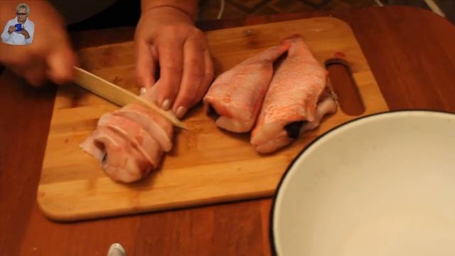 Четверг-рыбный день. Засолка горбуши и жареный морской окунь. смотреть онлайн