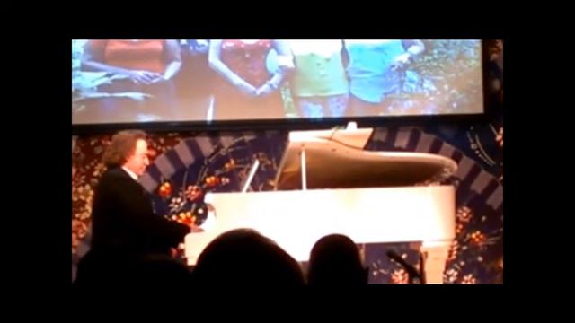 სიმღერა თბილისზე - R. Laghidze - TBILISO Valeriano Gamghebeli Tenor