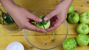 Зеленые помидоры по-грузински с зеленью