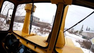 Трактор Кировец, подготовка к зимнему сезону, первый выезд на уборку снега