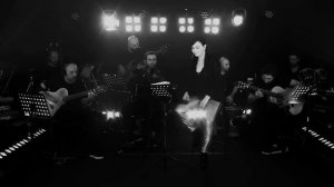Ebru Gündeş - Sensizim (Canlı Performans)