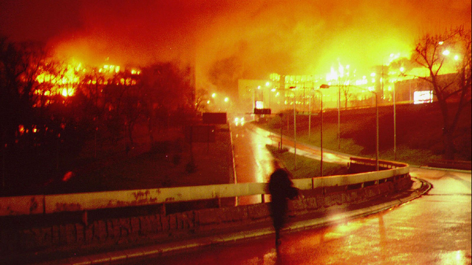 Бомбардировка сербии год. Бомбардировки Югославии 1999 Белград.