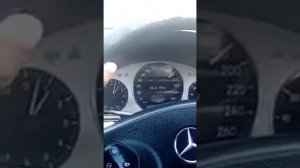 Mercedes w211 E240/2.6 разгон до 200км/ч