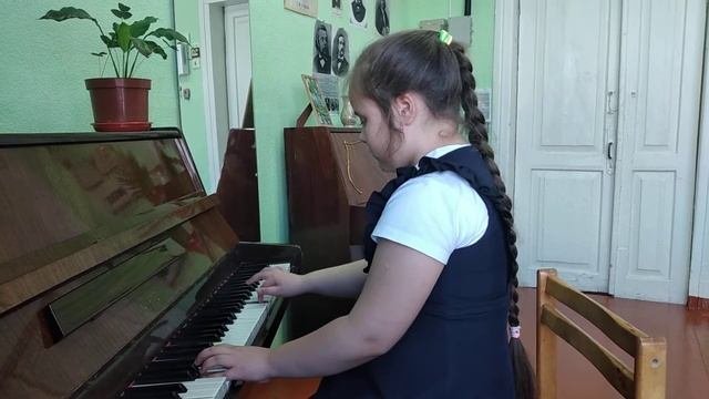 Марунич Мария-2 класс. Г. Фрид 