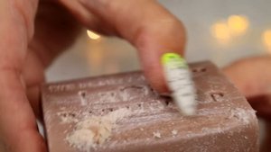 АСМР ОЧЕНЬ СУХОЕ Шоколадное мыло РЕЗКА Царапаю НОГТЯМИ | ASMR Dry SOAP cutting Tapping 100% TINGLE
