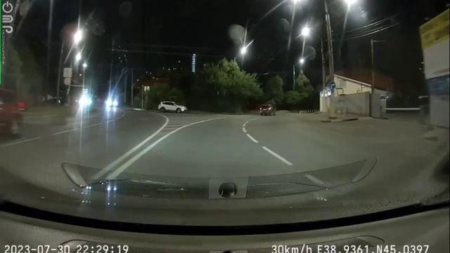 Мгновенная карма в лице экипажа ДПС настигла нарушителя на улице Минской в Краснодаре..