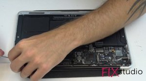 Macbook Air 11' A1465 - disassemble [4K]