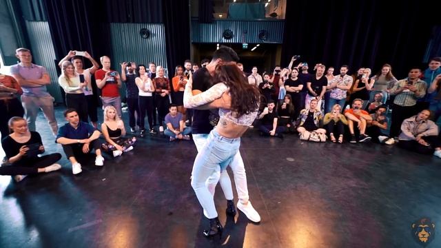 SANTA DE MI DEVOCION TUTTO DURAN / MARCO Y SARA BACHATA WORKSHOP Helsinki bachata flow 2023 смотреть онлайн