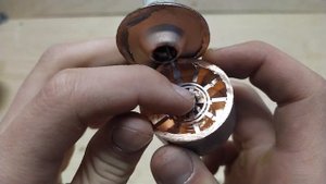 Что внутри магнетрона из микроволновки?