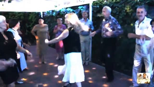 40 лет спустя Встреча выпускников смотреть онлайн