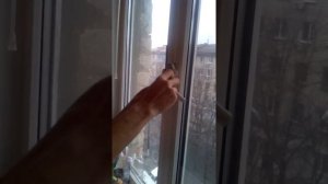 Как обезопасить ребёнка от ненужного открывания окна