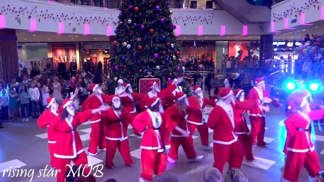 ПОЛНЫЙ ТАНЕЦ Флешмоба Дедов Морозов ТРЦ Акварель (25.12.16.) смотреть онлайн