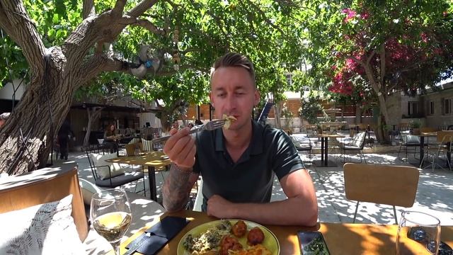 Еда на Кипре/Вкусно и недорого/Безлимитный буфет за 12€/Лимассол/Кипр 2019