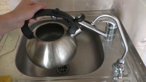 ЛУЧШИЙ СПОСОБ ПРОТИВ НАКИПИ / ЧИСТИМ ЧАЙНИК ОТ НАКИПИ ВНУТРИ /