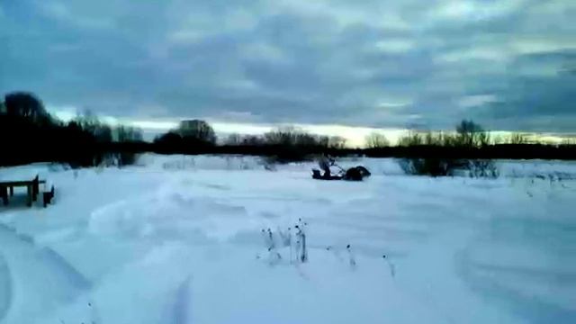 Пируэты на мотособаке МУЖИК смотреть онлайн