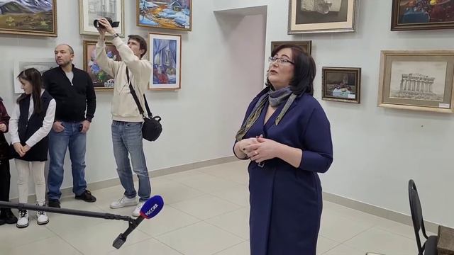 открытие выставки "История рассказанным цветом Музей Ткаченко г Нальчик 19.1.22 🎬📸📺 смотреть онлайн