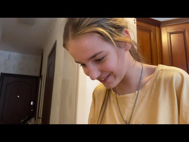 ДОМАШНИЙ ВЛОГ: покупки, шарлотка от Вероники, трудности с новой собакой смотреть онлайн