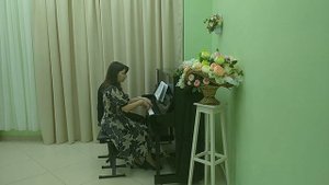 Григ Э. Танец Анитры для фо-но в 4 руки. Фортепианный дуэт Елена Безнарытная и Мария Щербина.