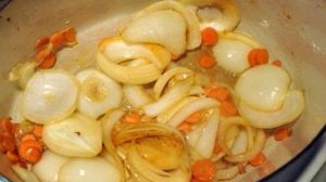 Свинина тушеная в мультиварке