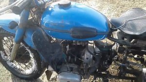 трицикл с двигатилем от мотоцикла урал