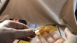 Обзор обалденных солнцезащитных очков из Китая: копия Police и желтые с поляризацией.