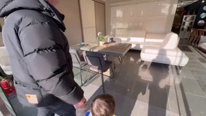 Корейская свекровь угощает сырыми крабами/выбираем новую мебель на корейском рынке/Korea Vlog