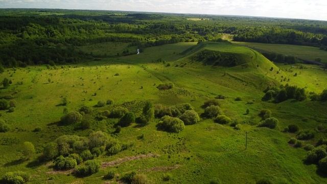 Русская природа. Валдайская возвышенность с высоты. Съемка с дрона DJI Mini 2