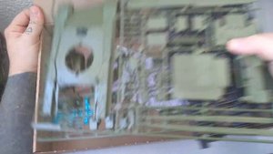 Обзор сборной модели деталей и инструкции Российского основного боевого танка Т-80УД. Zvezda 1_35.