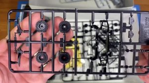 Toyota Chaser Tourer V Vertex JZX100 Aoshima 1/24