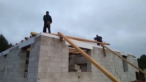 Как поднять балки перекрытия без крана