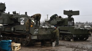 В МО РФ рассказали, как проводится ремонт военной техники в зоне проведения СВО | новости сегодня