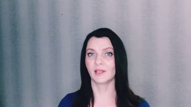 Стихотворение "Прочитай мня, если сможешь..."   К.Крамар