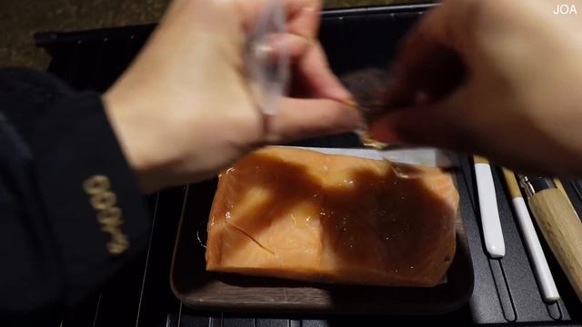 뚜벅이의 백패킹, 기차&버스 대중교통의 매력은 낮술? 아니 모닝맥주! 혼술캠퍼ㅣ편의점 뷰 실화? 치즈불닭볶음면ㅣ버터맥주ㅣ연어스테이크ㅣ솔로 캠핑ㅣ공주 여행ㅣ이 캠핑장 마음에 드네