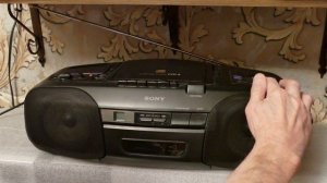 Sony CFD-8. Магнитола, спасённая от помойки.