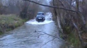 TERENOWAFURA  NISSAN PATROL K160 RIVER CROSSING :) OFF-ROAD