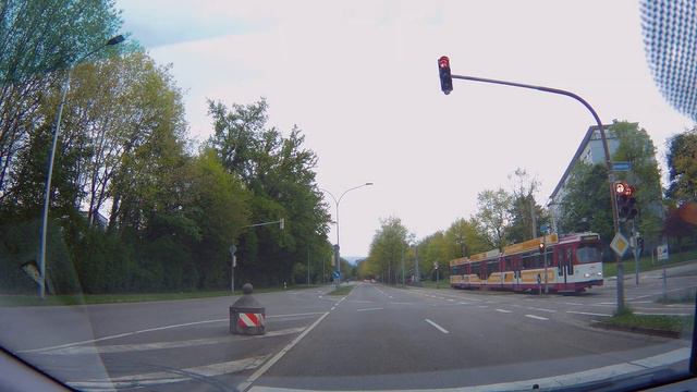 По Германии с Nic FR Freiburg - Трамваи в городе смотреть онлайн