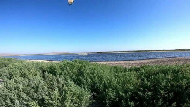 Кайтсерфинг Анапа Блага. Сессия на Naish Pivot 8m