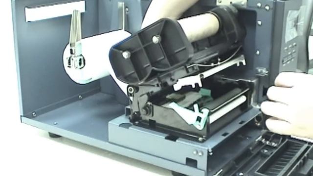 TSC TTP-244M: Loading the media