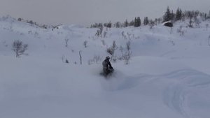 Polaris Assault RMK 800 in deep snow