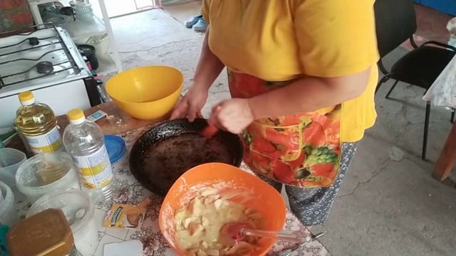 #452ПЕРЕЕЗД НА  ЮГ/ЗАЛИВАЮ ЦВЕТНИКИ/ПЕКУ ШАРЛОТКУ