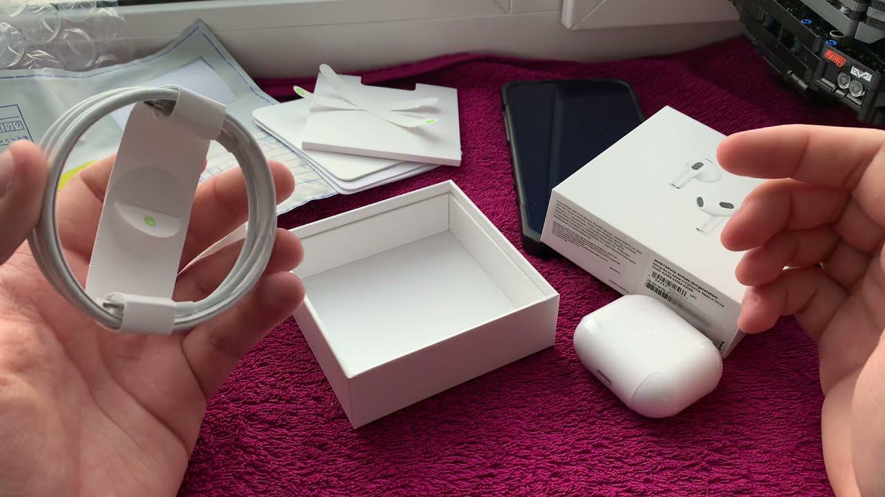 Потерял AirPods 3 - что делать и где взять запасной наушник или кейс? смотреть онлайн